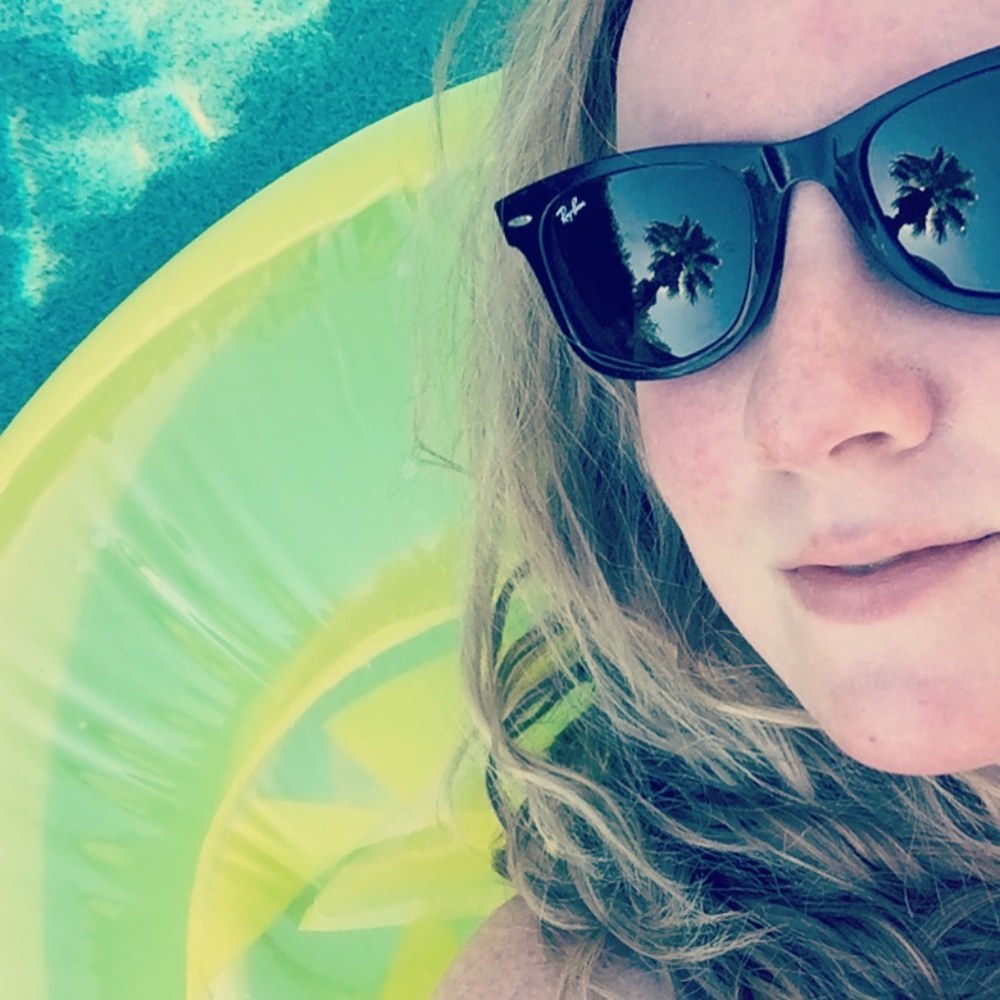 Meet your Posher, Jennifer